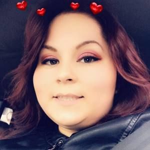 Meet your Posher, Ivette